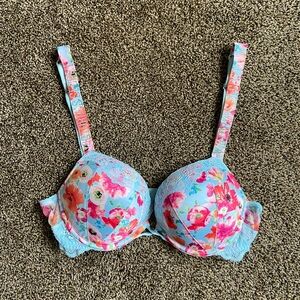 VS Push Up Floral Shine Strap Bra
